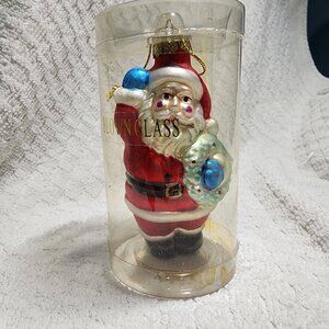 Greenbriar Handblown Santa Claus w/Wreath Ornament